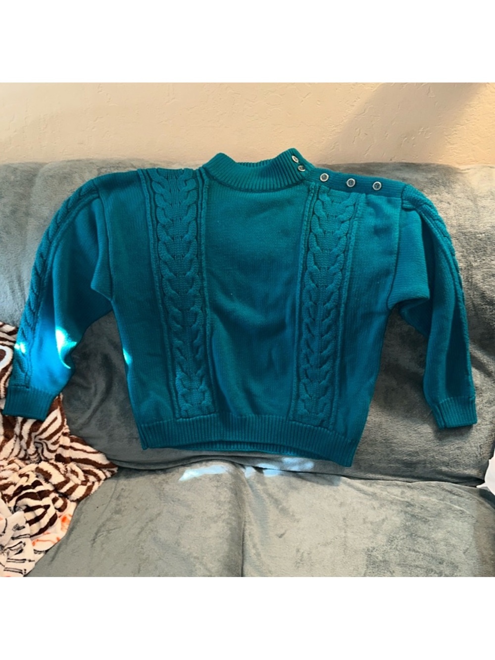 Evian ltd large Teal Cable-Knit Button-Shoulder acrylic Sweater